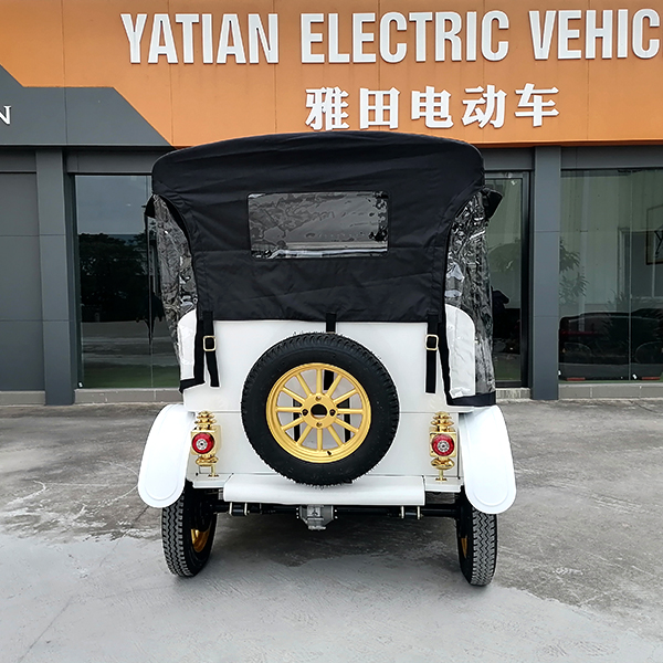 Экскурсионный мини-винтажный автомобиль с уникальным дизайном