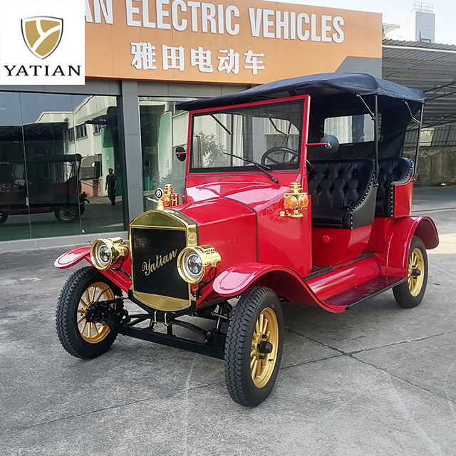 Осмотр достопримечательностей New Energy Red Vintage Car